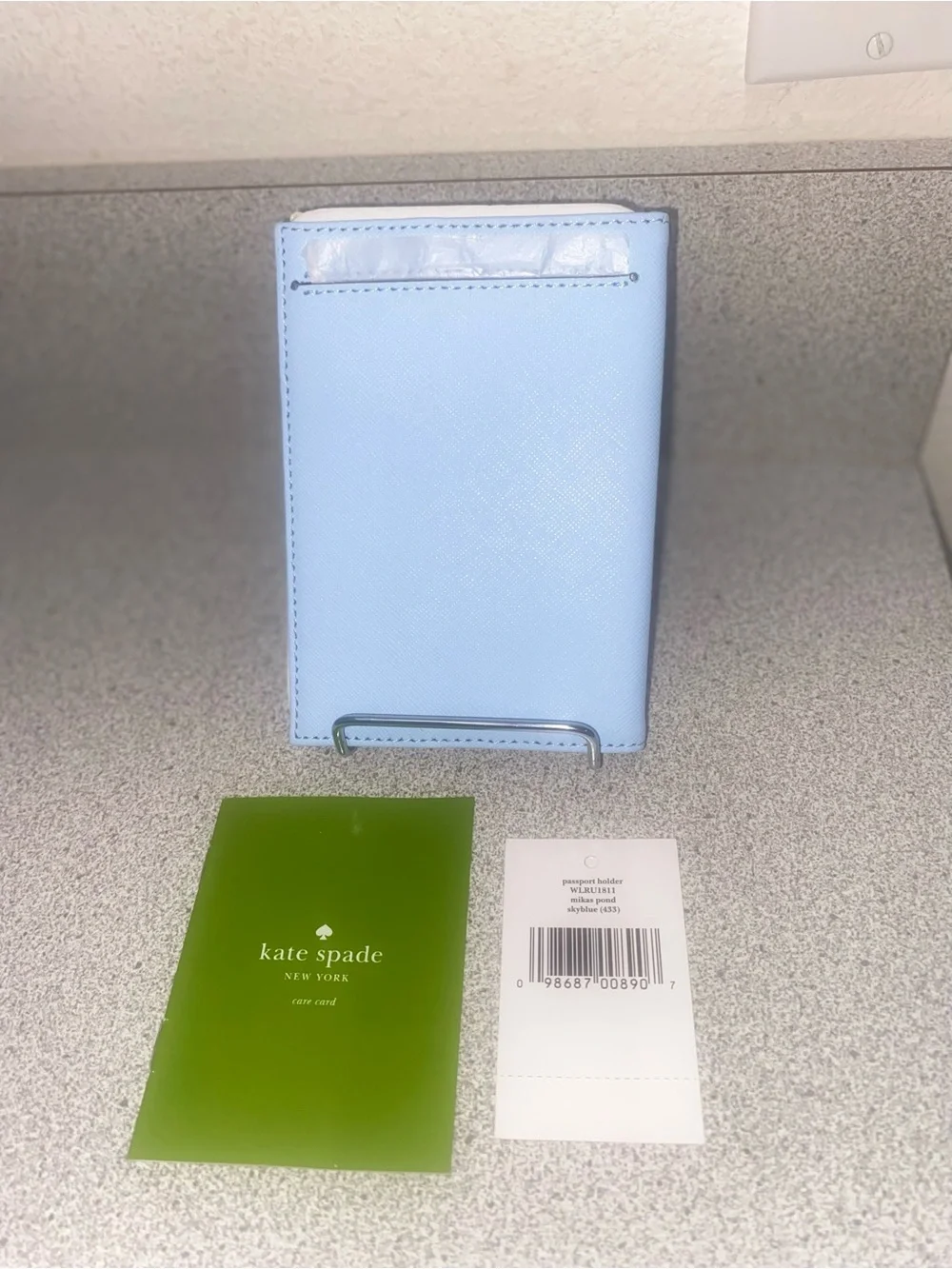 Kate Spade Mikas Pond Sky Blue Leather Passport Holder WLRU1811 NWT